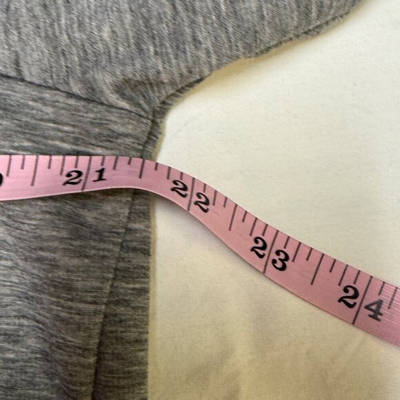 The North Face Women’s Vyrtue Boxy Cropped Dark Gray T-Shirt - Size Large - EUC - Picture 9 of 10